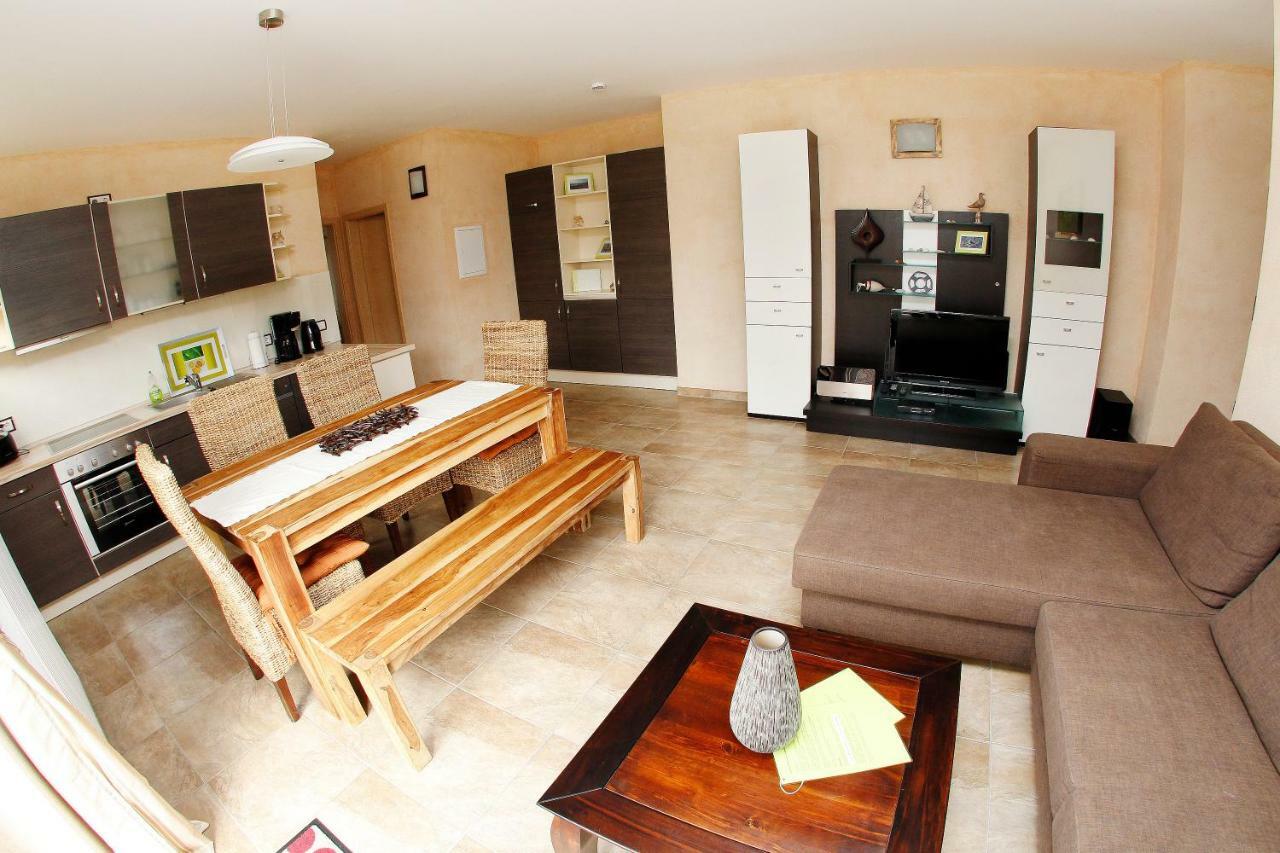 Ferienhaus "Zur Sprotte" In Глове Екстериор снимка
